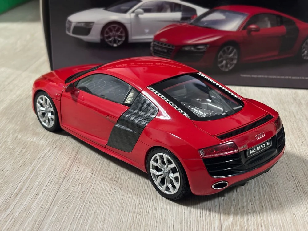 [교쇼 Kyosho] Audi 아우디 R8 5.1FSI quattro 다이캐스트 1:18 판매 이미지