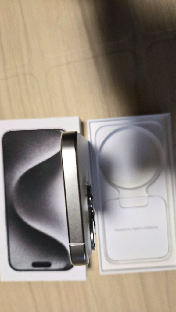 아이폰15프로 128G 화이트 이미지