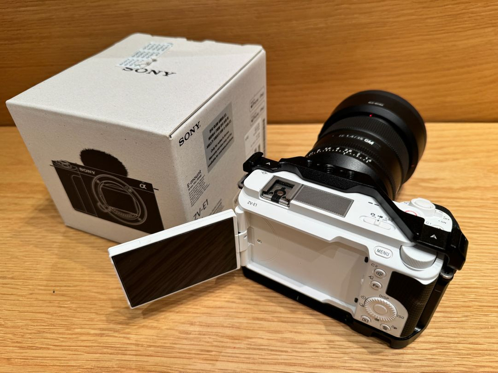 소니 ZV-E1 영상카메라 팝니다 이미지