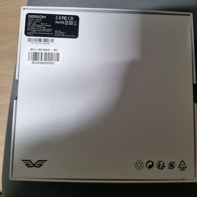 미니pc geekom 8845hs 32gb 1tb 이미지