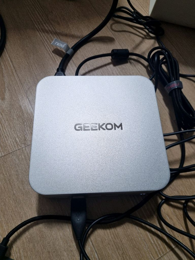 미니pc geekom 8845hs 32gb 1tb 이미지