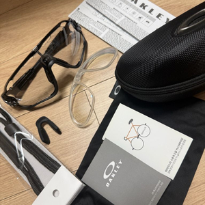 오클리 조브레이커 OO9290 판매예요~