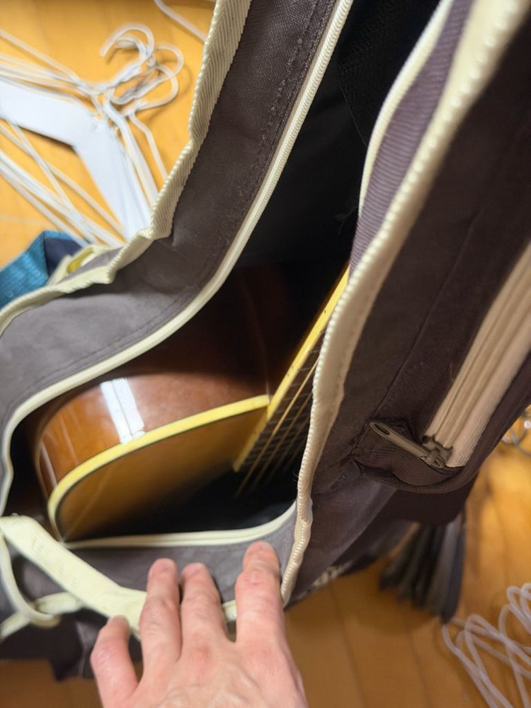 dame 기타 거의 새것 상태좋음. 통기타.--1