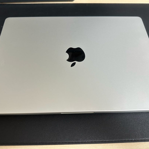 맥북프로 M4+ 아이패드 프로 12.9 <-> 서피스프로11 루나레이크 u7 교환