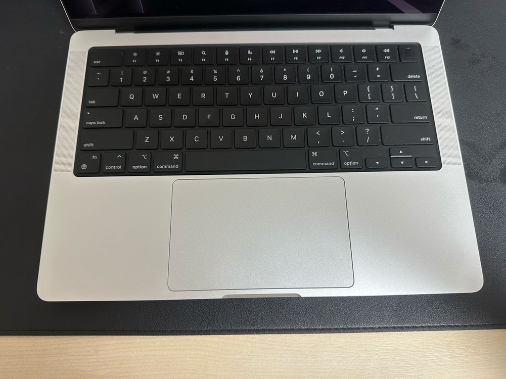 맥북프로 M4+ 아이패드 프로 12.9 <-> 서피스프로11 루나레이크 u7 교환 이미지