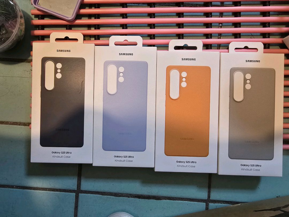 s25 플러스 울트라 카인드수트 정품케이스 미개봉--2