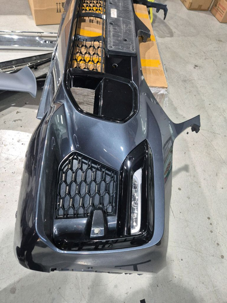 G06 X6 30D MSP 순정범퍼 중고 판매 이미지