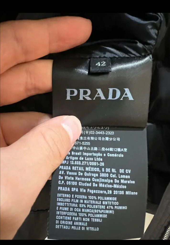 프라다 구스다운 패딩 42 (새상품급)--3