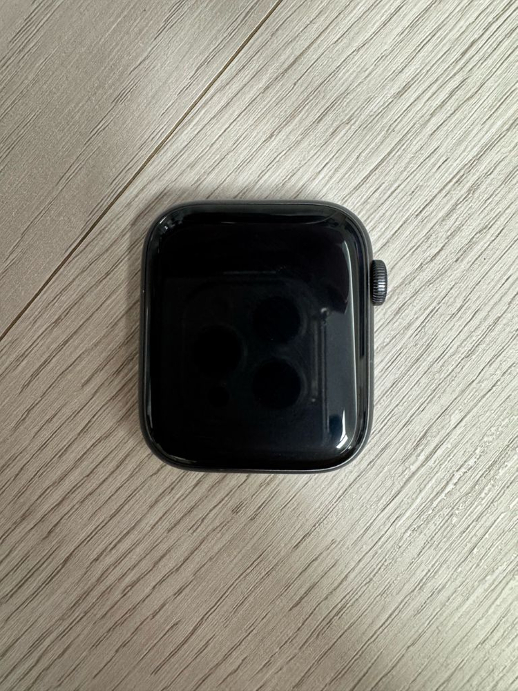 애플워치 SE 44mm 나이키 에디션 스페이스 그레이 판매--2