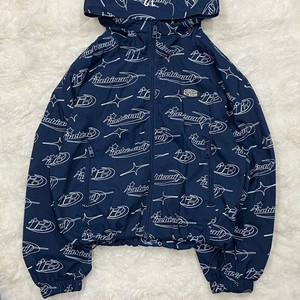 아이스비스킷 스타라이트 크롭 시어서커 바람막이 155