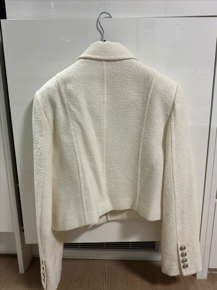 루에브르 트위드 자켓 임현주 착용 이미지