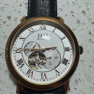 닥스 DGA-970 오픈하트 오토매틱 시계 이미지