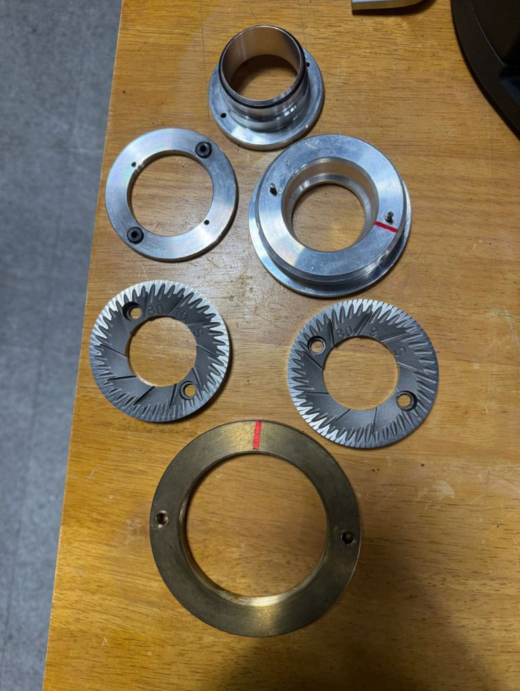 말코닉 피크 그라인더 팝니다 이미지