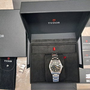 튜더 레인저 39mm 시계 판매