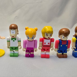 요술공주 샐리 큐브릭 5종 + 샐리 피규어 1종 판매