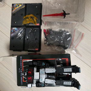 뉴에이지 옵티머스 프라임 네메시스 프라임