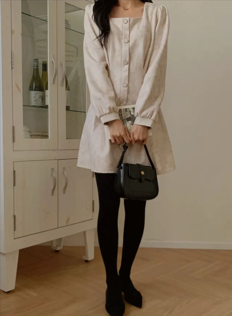 리리앤코 스퀘어넥 원피스 택달린 새제품 | 하객룩 데이트룩 아뜨랑스 프롬데이원 이미지