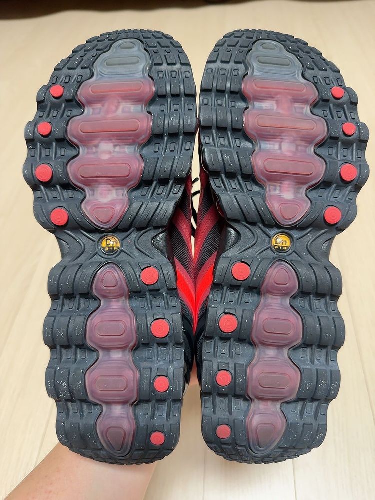 [250] 나이키 에어맥스 dn8 짐레드--7