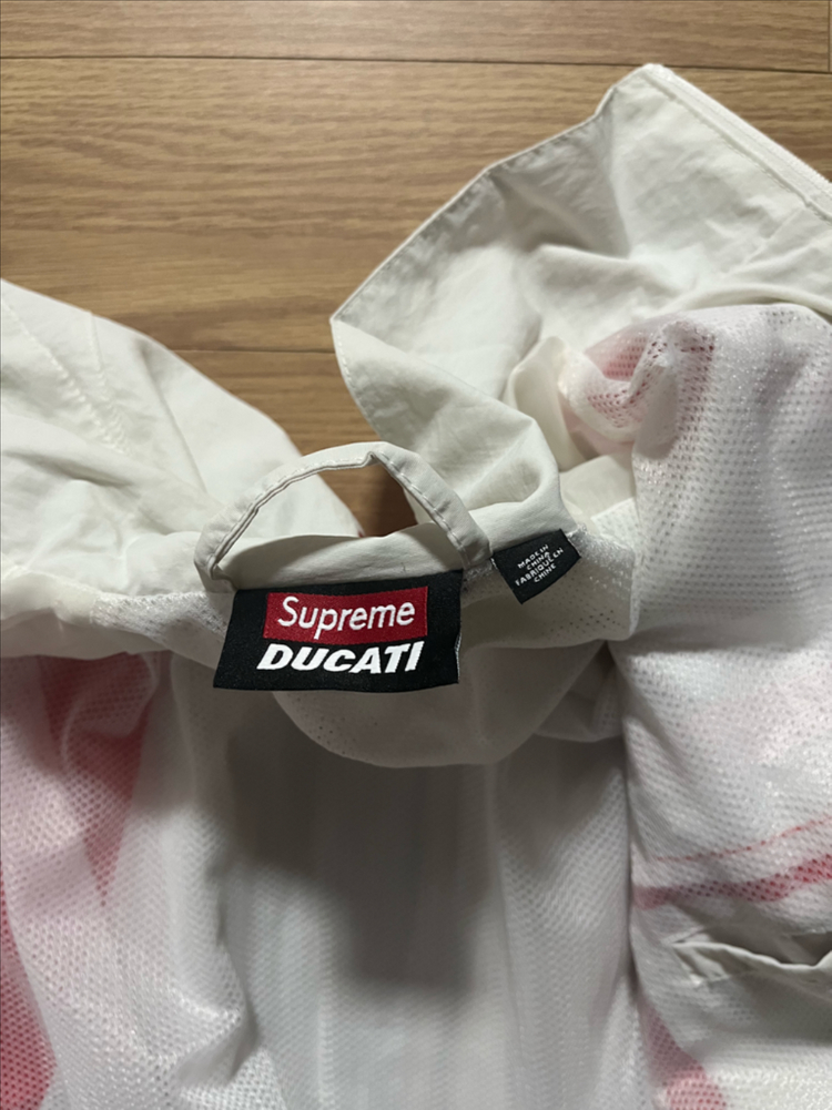 정품 슈프림 두가티 자켓 상의 M (슈프림 백 포함)--4