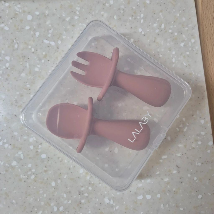 거의 새상품 이유식 스푼 포크/락앤락 실리콘컵 빨대컵 이미지