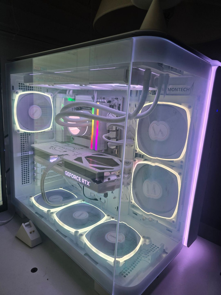 인텔 14700k 64g 1tb 4070 12g 게임 및 영상편집 pc 판매합니다--5