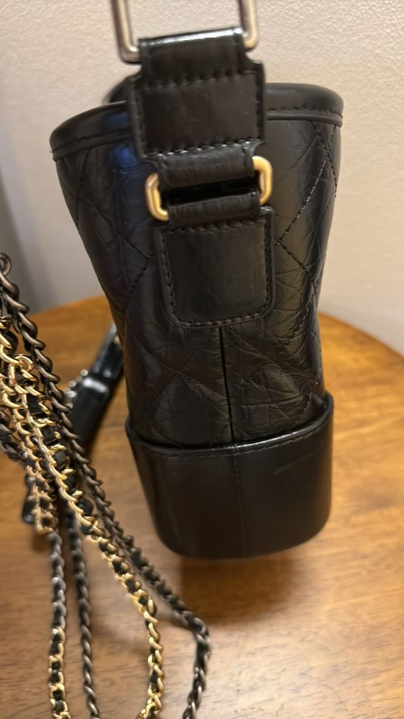 샤넬 가브리엘 호보 뉴미듐 이미지