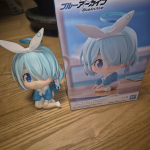 블루아카이브 아로나 오스와리 피규어