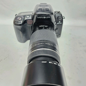 미놀타 DSLR 카메라 75-300mm 렌즈 이미지
