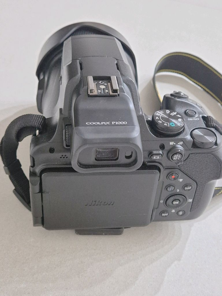 니콘 쿨픽스 P1000 125배줌 카메라&니콘KT324C 삼각대 이미지