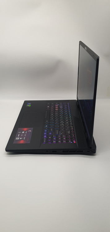 [최저가]MSI 17인치 게이밍노트북(i9-14th/4070/SSD2TB/QHD/240Hz)--3