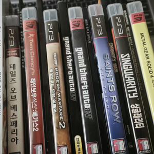 플스3 PS3용 타이틀 + 가이드북/대사집/공량집 사진참고(GTA4 완다와거상 드래곤즈 도그마 이미지
