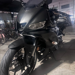 야마하 R3 2020년식 유.무광블랙