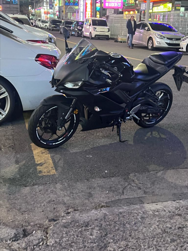 야마하 R3 2020년식 유.무광블랙--3