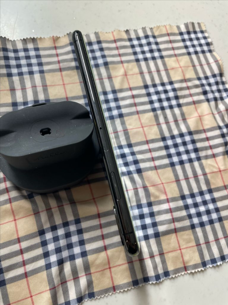 아이폰xs max 64 스페이스그레이 SSS급--5