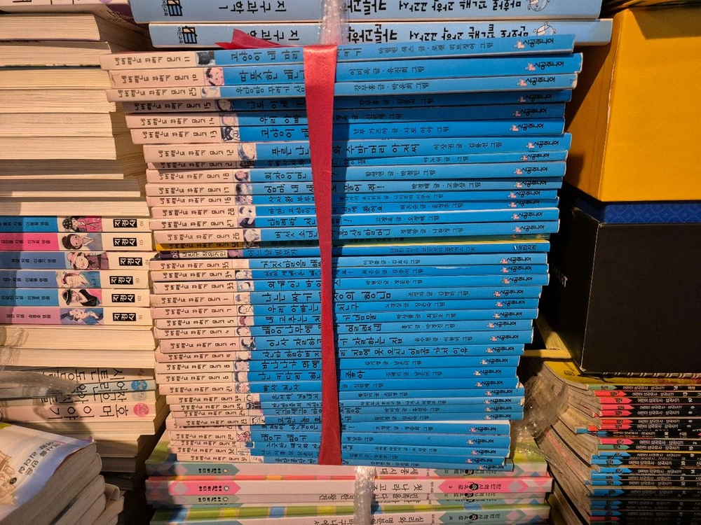 역사를 이끈 여왕리더쉽. 탄탄역사.지경사세계명작,네버랜드꾸러기 이미지