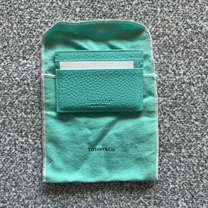 티파니앤코 카드 케이스 민트색 판매합니다
