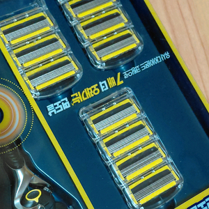 질레트 프로쉴드 옐로우 면도날 12입 +질레트 프로숼드파워 면도기