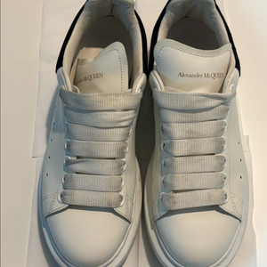 알렉산더 맥퀸 오버솔 스니커즈 35 (220)