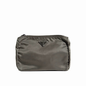 프라다 여성 삼각로고 나일론 코스메틱 파우치 케이스 카키 1N0011