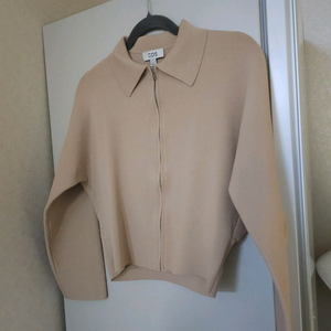 COS 코스 지퍼 니트 가디건 베이지