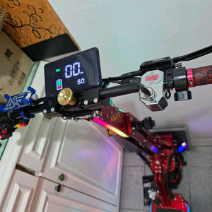 위패드 폴드2 킥보드