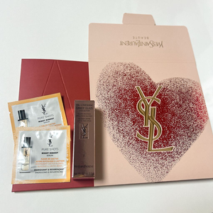 (미개봉새제품)입생로랑 캔디 글레이즈 컬러밤 스파클링 러브 컬렉션 2 헬씨 글로우 플럼퍼 판매