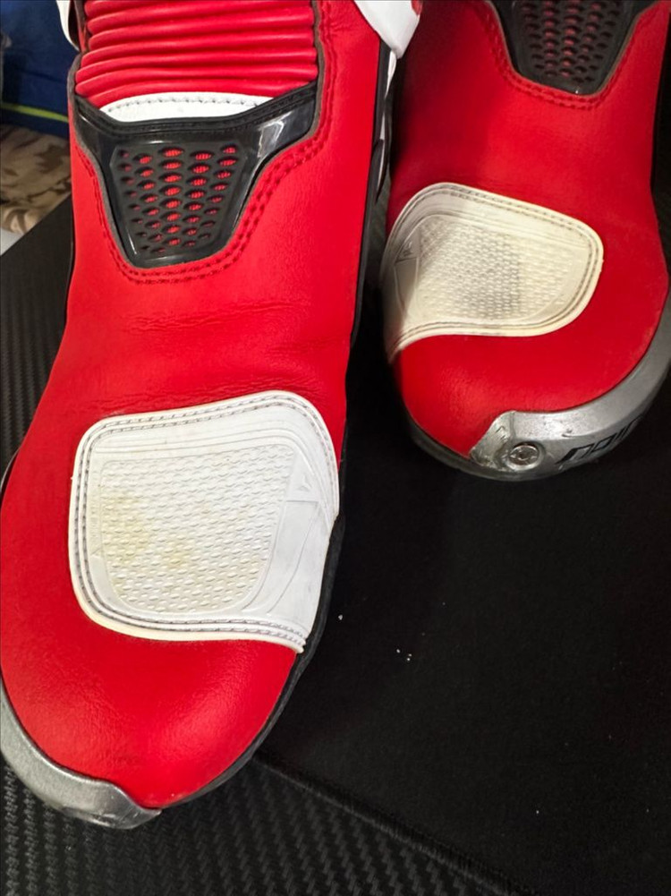 다이네즈 레이싱 부츠--1