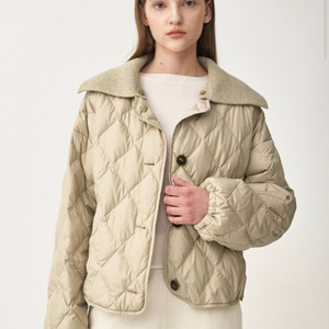 [더캐시미어] 디테쳐블 칼라 다운 점퍼