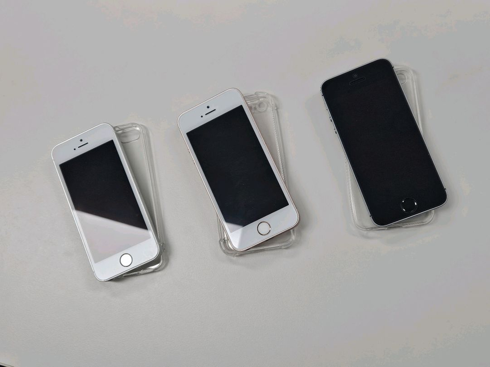 [새상품급/순정] 아이폰se1 스페이스그레이 128g 무음카메라 100% 이미지