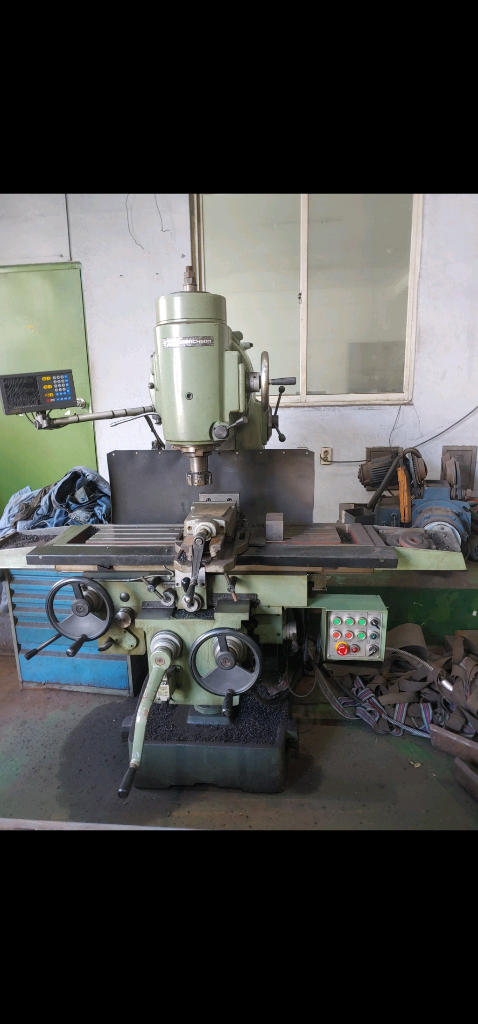 화천 HMV-1100 범용밀링 이미지