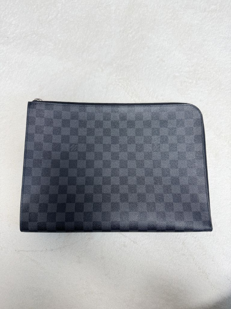 루이비통 포쉐트 주르 파우치 GM (클러치백)--1
