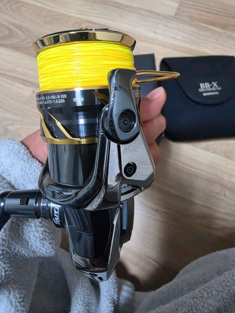 21 테크늄 2500번우핸들 윤성정품--1