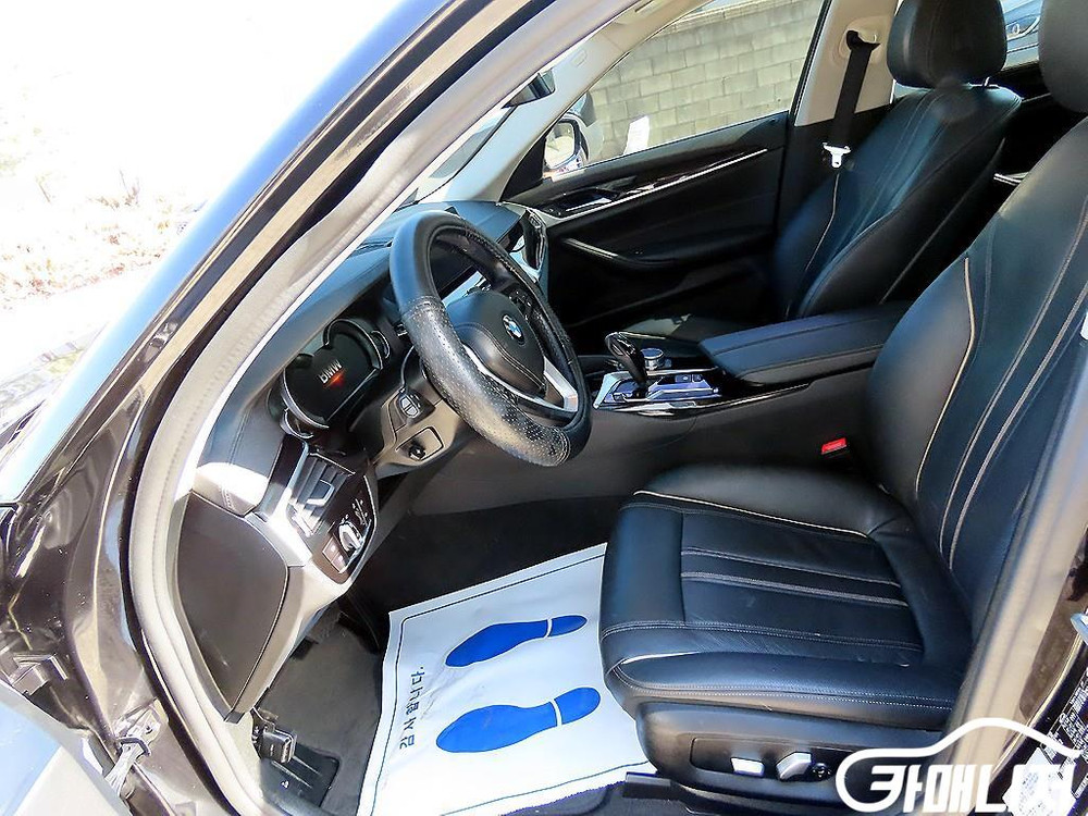 [BMW]5시리즈 (G30) 520d 럭셔리 스페셜 에디션 #2026년특가--4