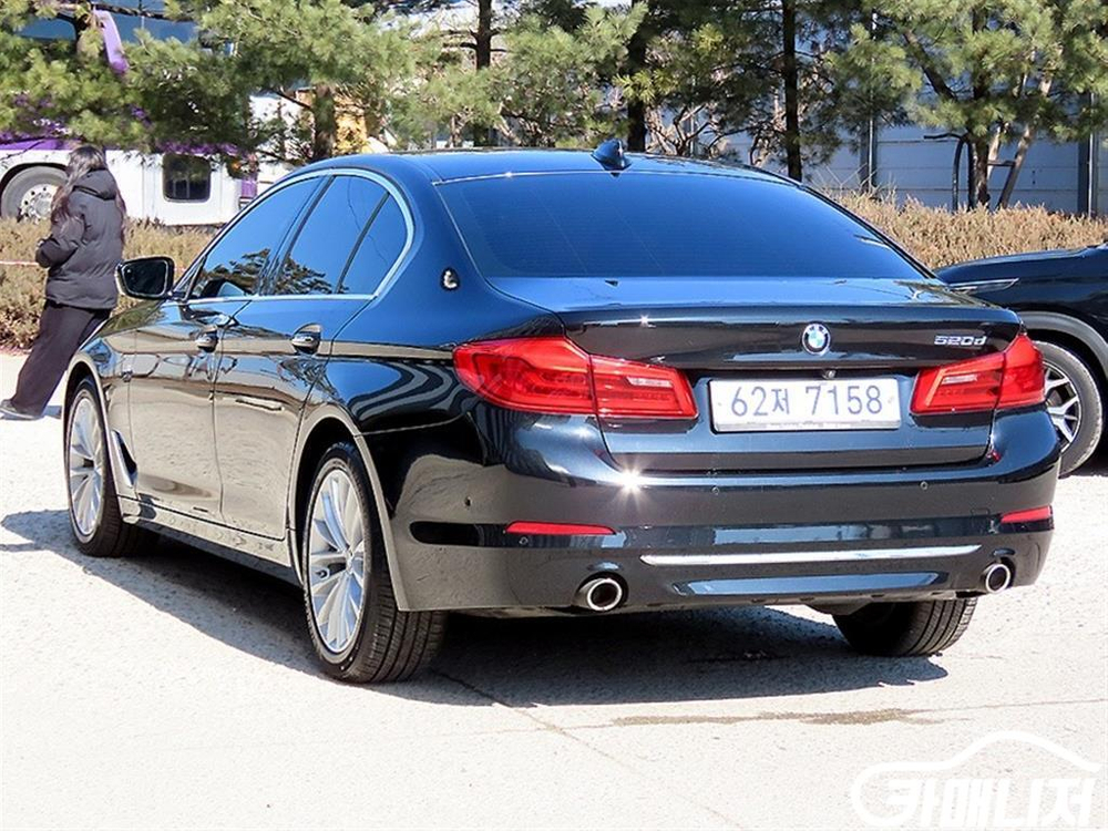 [BMW]5시리즈 (G30) 520d 럭셔리 스페셜 에디션 #2026년특가--2